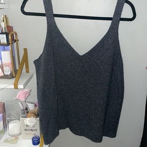 Old navy grey sweater tank top Sz XL